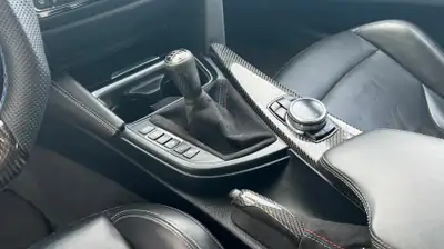 BMW M3 2015 — Berline sportive manuelle, 431 ch et sans sinistre — Miniature 12