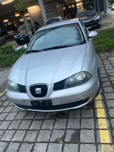 SEAT Ibiza 2004 — Citadine fiable à 100 000 km, transmission semi-automatique — côté
