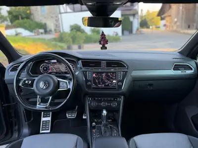 VW Tiguan 2.0 TDI SCR Highline — SUV diesel performant, 105'000 km, sans sinistre — dashboard