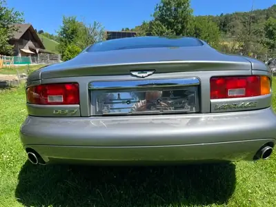 Aston Martin DB7 Vantage 2001 — Coupé sport britannique, 416 ch sans accident — interni