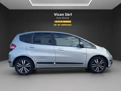 Honda Jazz 1.4i Exclusive CVT — Citadine fiable, entretien à jour, sans sinistre — tableau de bord