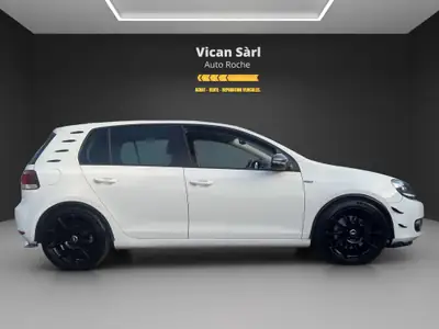 VW Golf 1.4 TSI Highline DSG — Berline polyvalente, moteur efficace et bien équipée — tableau de bord