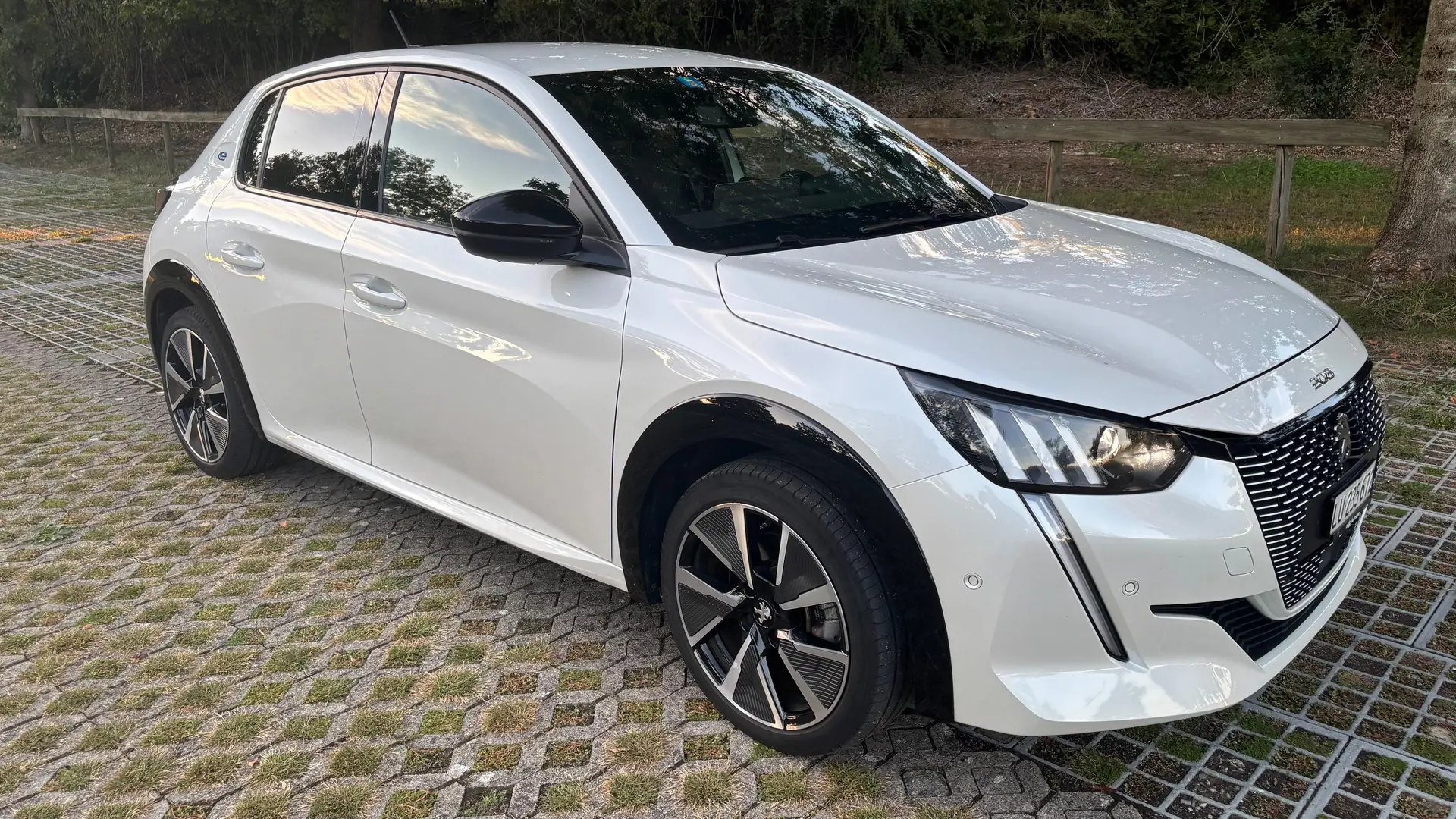 Peugeot 208 2022 occasion Ettiswil — 1