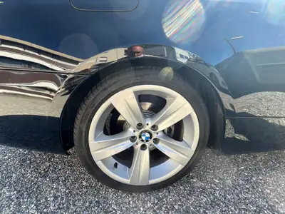 BMW 325i Cabriolet — Roadster élégant 2009, première main, 103'000 km — Miniature 17