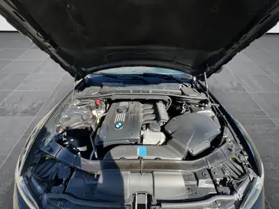 BMW 325i Cabriolet — Roadster élégant 2009, première main, 103'000 km — Miniature 16