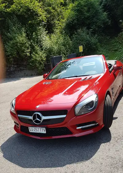 Mercedes-Benz SL 350 V6 — Le cabriolet de prestige aux 65 000 km seulement — vue extérieure