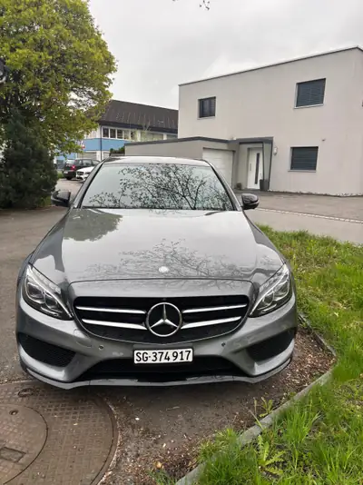 Mercedes-Benz Classe C 200 Avantgarde — Berline premium automatique, entretien suivi — rear view