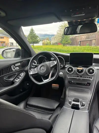 Mercedes-Benz Classe C 200 Avantgarde — Berline premium automatique, entretien suivi — detail