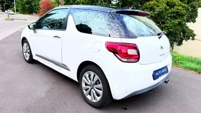 DS3 1.2 VTi Chic — Citadine urbaine élégante, 112'000 km, sans sinistre — Detail