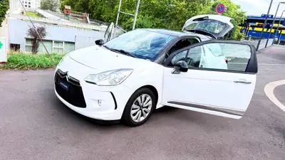 DS3 1.2 VTi Chic — Citadine urbaine élégante, 112'000 km, sans sinistre — Miniatur 12