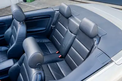 Audi A4 Cabriolet 2.4 V6 170 ch — Roadster élégant, moteur atmosphérique, entretien impeccable — Miniatur 13