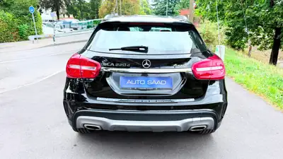 Mercedes-Benz GLA 220 d AMG Line 4Matic — SUV compact diesel, première main, 104'000 km — Heckansicht