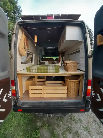 Mercedes-Benz Sprinter 2.2 CDI — Utilitaire robuste, 211'000 km, sans sinistre — side view