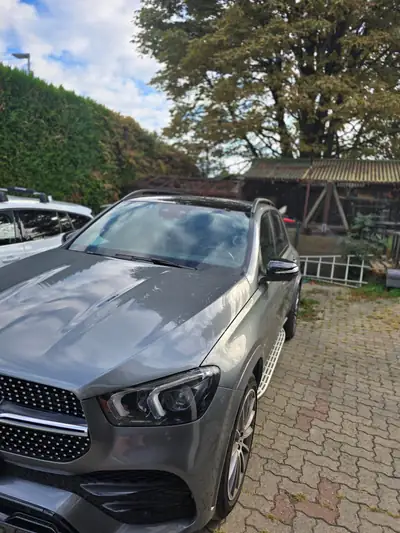 Mercedes-Benz GLE 350 de AMG Line — SUV hybride rechargeable, 75'000 km seulement — Seitenansicht