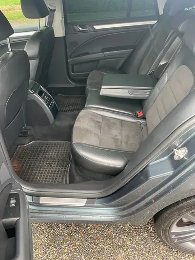 Skoda Superb 2.0 TDI 170 4x4 — Break premium, traction intégrale, équipements haut de gamme — détail
