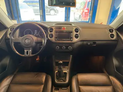 VW Tiguan 1.4 TSI R-Line — SUV compact fiable, sans sinistre, 165'000 km — Miniature 12