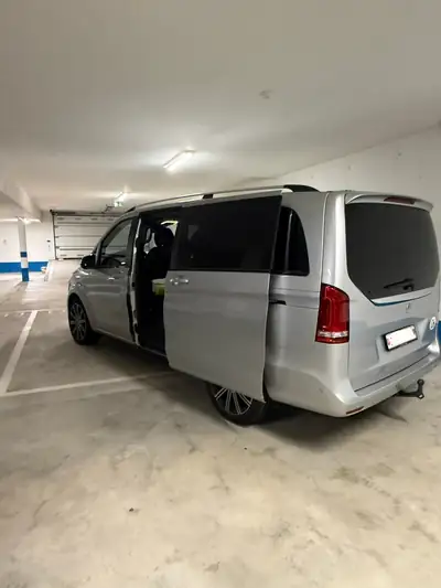 Mercedes-Benz V 250 d Trend — Monospace 7 places, diesel efficace et spacieux — arrière