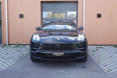 Porsche Macan PDK 2020 — SUV sportif avec sièges chauffants et phares LED, 60'490 km — Seitenansicht