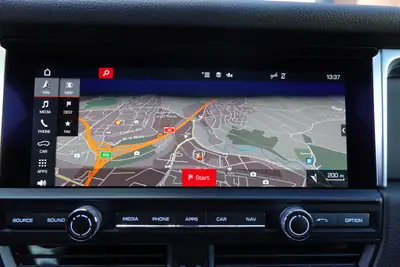 Porsche Macan PDK 2020 — SUV sportif avec sièges chauffants et phares LED, 60'490 km — Miniatur 18