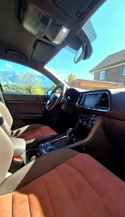 SEAT Ateca 2.0 TDI Xcellence 4Drive — SUV robuste, diesel efficace, sans sinistre — dashboard