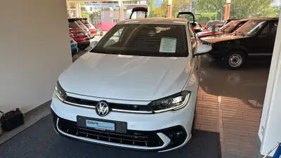 VW Polo 1.0 TSI 110 R-Line DSG — Citadine performante, garantie AMAG, faible kilométrage — vista esterna