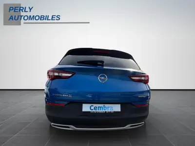 Opel Grandland X 1.2i TP Ultimate — SUV polyvalent, 45 000 km, sans sinistre — tableau de bord