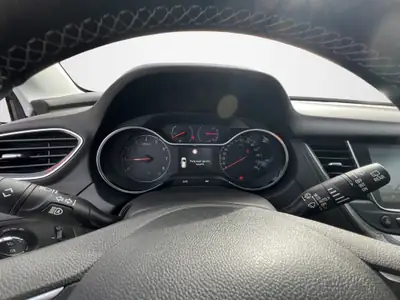 Opel Grandland X 1.2i TP Ultimate — SUV polyvalent, 45 000 km, sans sinistre — Miniature 11
