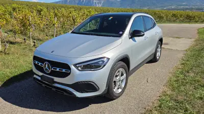 Mercedes-Benz GLA 250 4matic — SUV compact performant, 82'760 km, traction intégrale — côté
