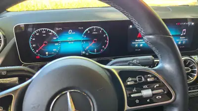 Mercedes-Benz GLA 250 4matic — SUV compact performant, 82'760 km, traction intégrale — détail