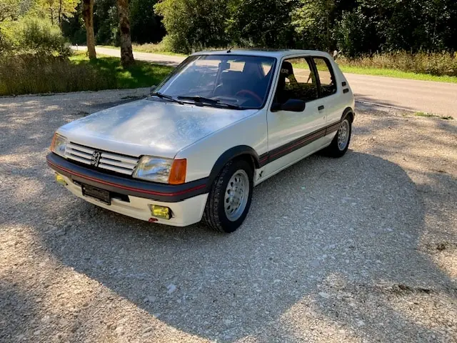 Peugeot 205 1985 occasion Saxon — 2