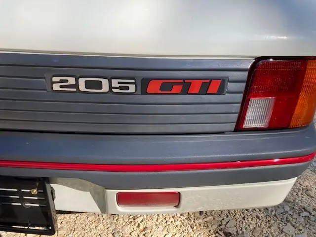 Peugeot 205 1985 occasion Saxon — 4