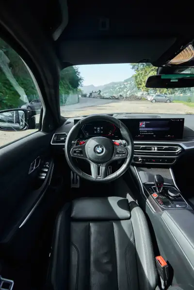 BMW M3 Competition Touring xDrive — Break sportif 510 ch, équipement premium complet — Innenraum