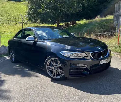 BMW M235 Coupé 2015 — Sportivité authentique, 380 ch de pure performance — Außenansicht