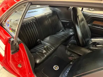 Dodge Challenger R/T 440 SixPack 1971 — Muscle-car mythique, chef-d'œuvre collector — détail