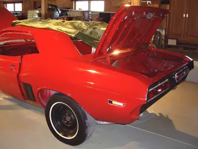 Dodge Challenger R/T 440 SixPack 1971 — Muscle-car mythique, chef-d'œuvre collector — Miniature 14