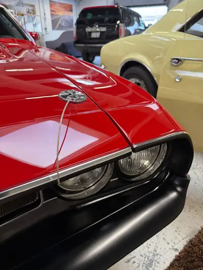 Dodge Challenger R/T 440 SixPack 1971 — Muscle-car mythique, chef-d'œuvre collector — Miniature 20