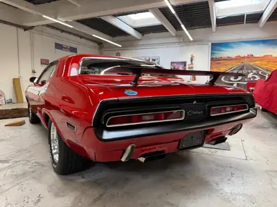 Dodge Challenger R/T 440 SixPack 1971 — Muscle-car mythique, chef-d'œuvre collector — Miniature 19
