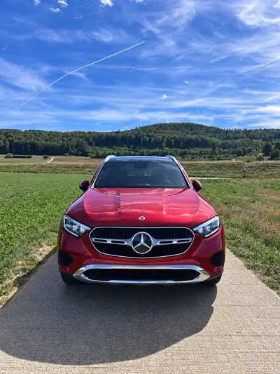 Mercedes-Benz GLC 200 Avantgarde 4MATIC — SUV hybride 227 ch, 51'000 km seulement — vue extérieure