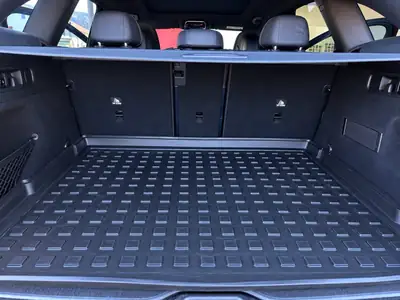 Mercedes-Benz GLC 200 Avantgarde 4MATIC — SUV hybride 227 ch, 51'000 km seulement — détail