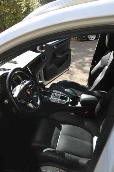 Porsche Macan 3.0 V6 S — SUV sportif 340 ch, sans accident, 106'000 km — intérieur