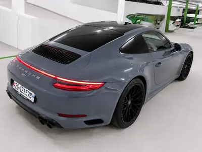 Porsche 911 Carrera 4 PDK 2016 — Coupé sportif 370 ch, transmission intégrale — intérieur