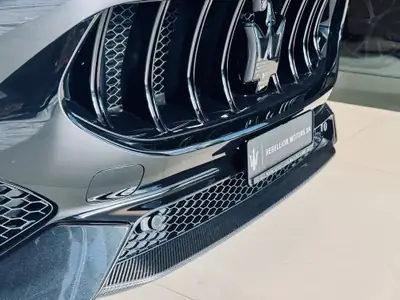 Maserati Grecale 3.0 Trofeo — SUV sportif haute performance, modèle 2027 neuf — Miniatur 7