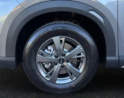 BYD Atto 2 DM-i Active — SUV hybride rechargeable, 100 km, équipements premium — Miniature 9
