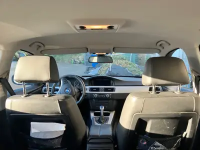 BMW 325i xDrive Touring 2008 — Berline familiale performante, 257'000 km — arrière