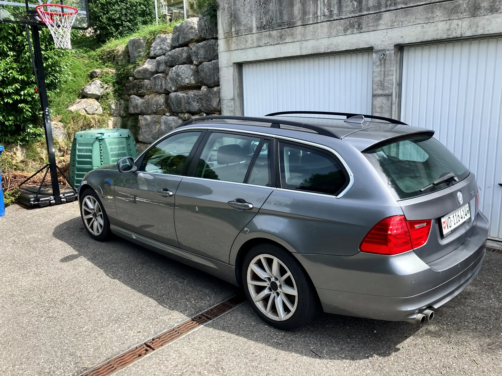 BMW 325i xDrive Touring 2008 — Berline familiale performante, 257'000 km