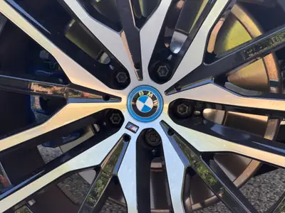 BMW X5 50e xDrive — Hybride rechargeable haute performance, ultra faible kilométrage — Miniature 9