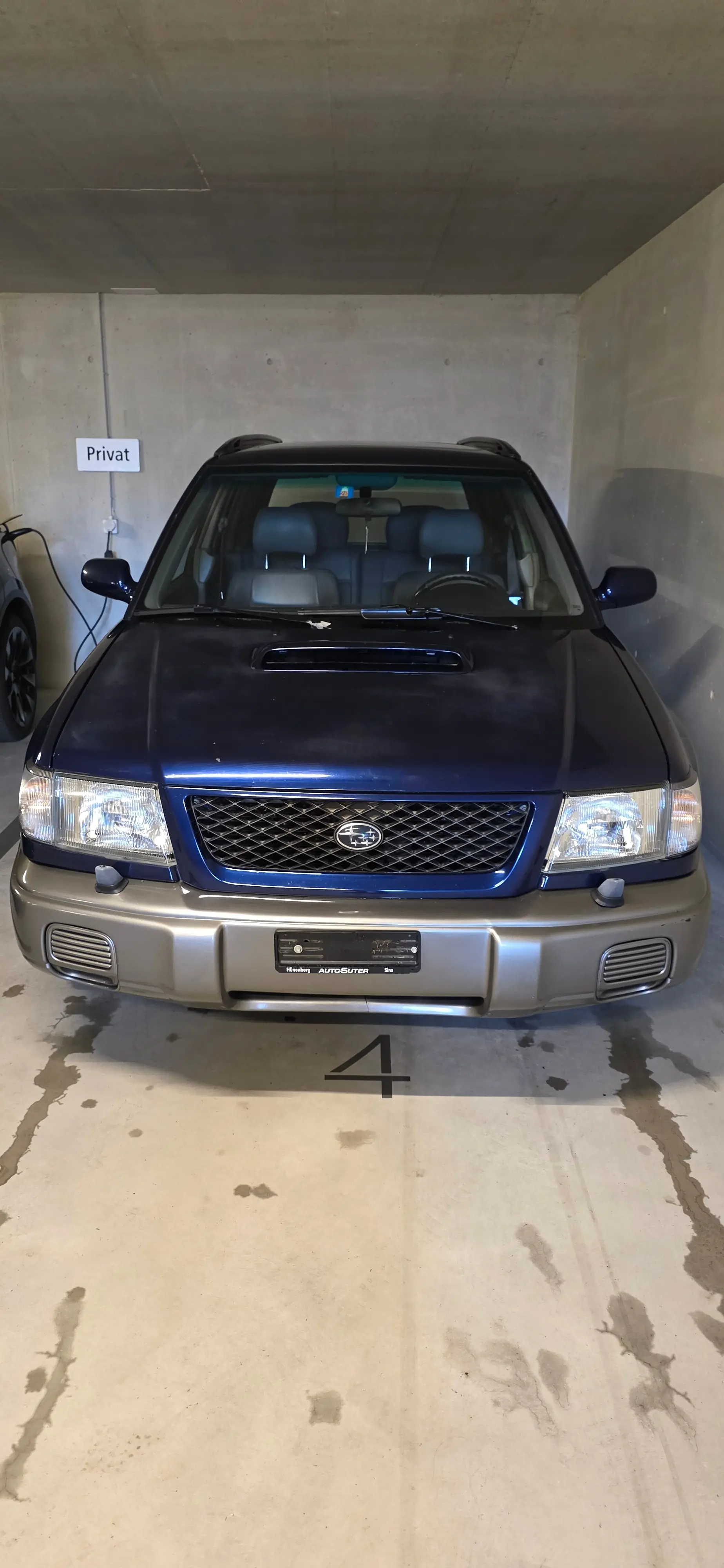 Subaru Forester 2.0 Turbo Night Blue — SUV compact robuste, transmission automatique, sans sinistre — Außenansicht
