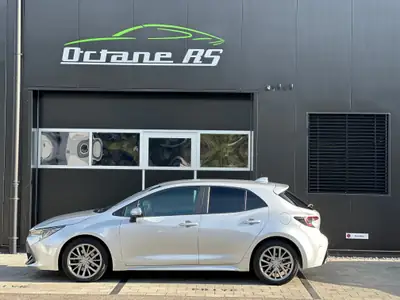 Toyota Corolla 2.0 HSD Style 2019 — Berline hybride économique, 75'000 km — vista posteriore
