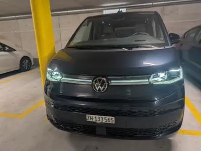 VW T7 Multivan 2.0 TDI Style DSG — Monospace 7 places, équipement premium, faible kilométrage — Innenraum
