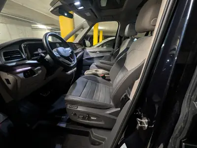 VW T7 Multivan 2.0 TDI Style DSG — Monospace 7 places, équipement premium, faible kilométrage — Miniatur 10